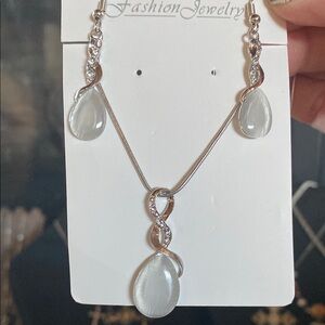 Elegant Silver and White Jewelry Set